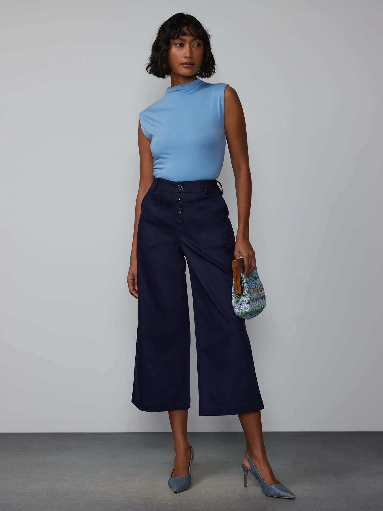 4 Button Wide Leg Twill Cropped Pant