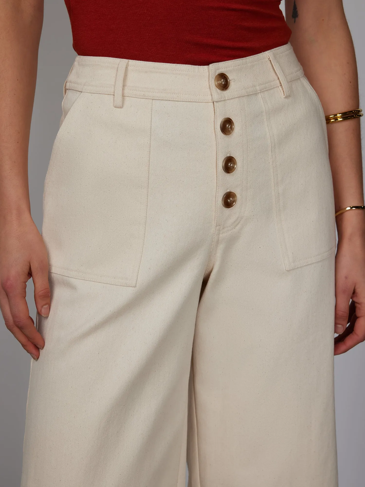 4 Button Wide Leg Twill Cropped Pant