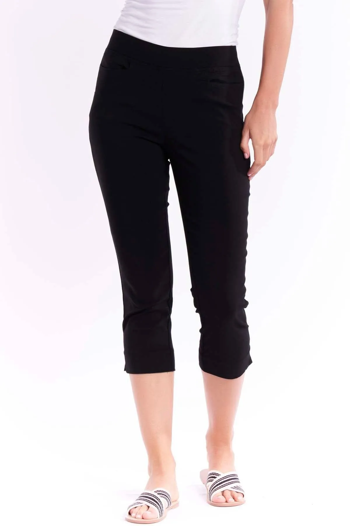 Betty Basics Crop Bengaline Pant in Black