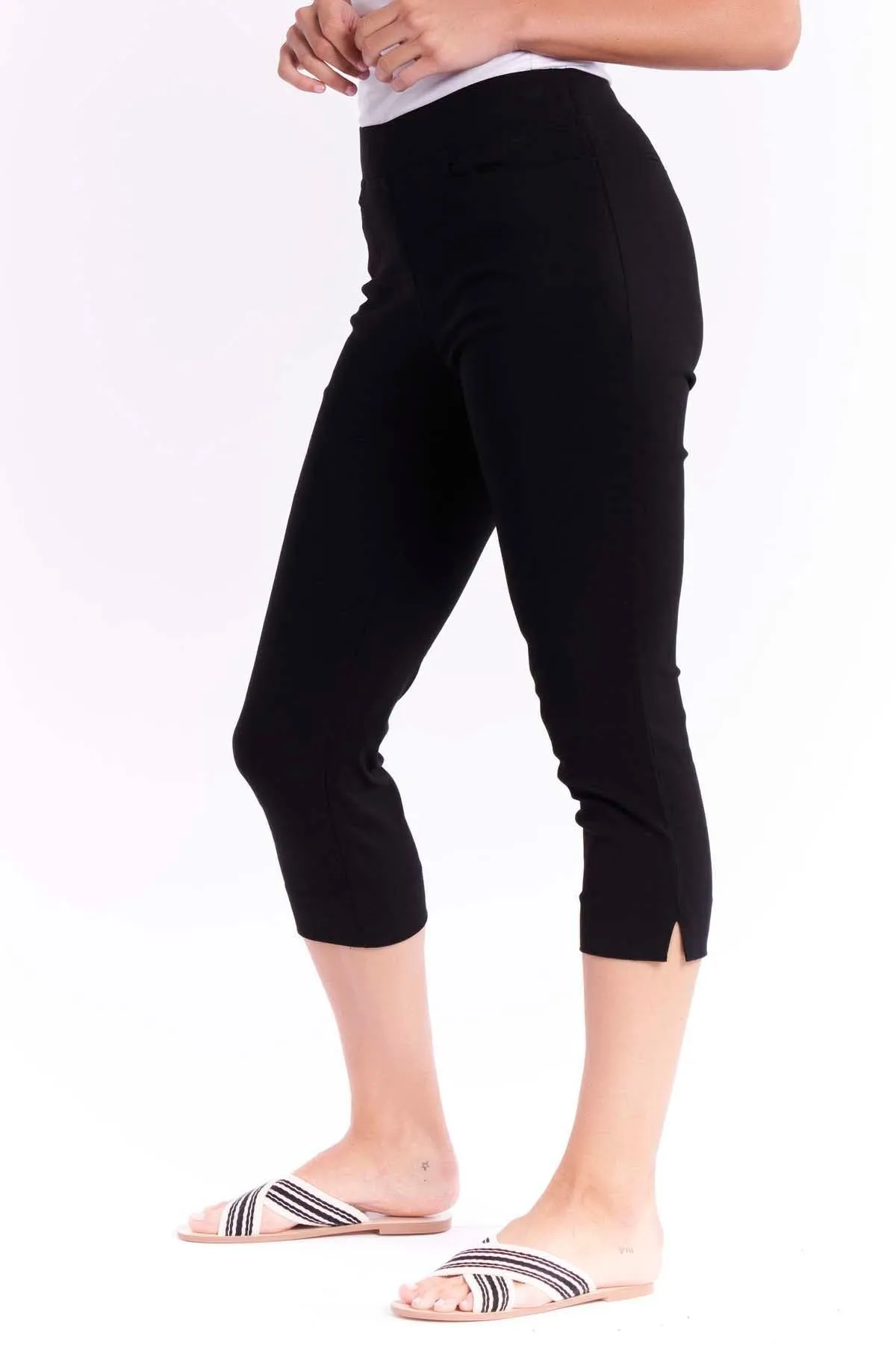 Betty Basics Crop Bengaline Pant in Black