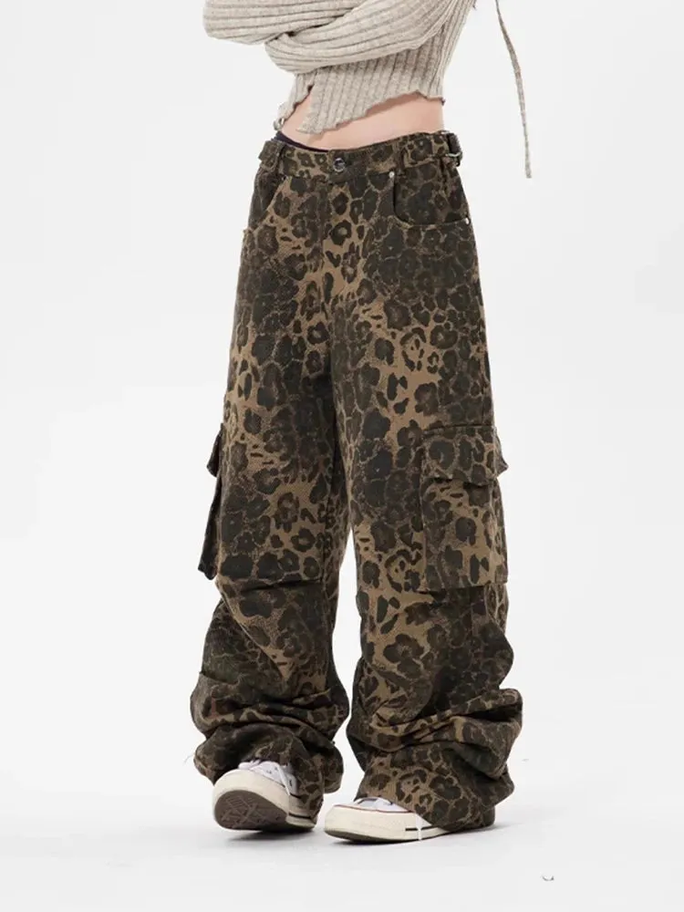 HEYFANCYSTYLE Leopard Cargo Pants