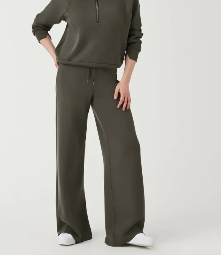 Spanx Airessential Wide Leg Pant Dark Palm